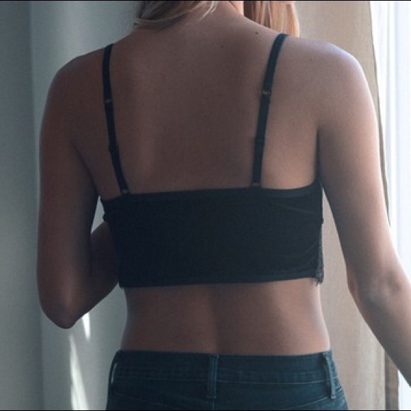 ❗️CLOSING SALE❗️ Black Velvet and Lace Bralette - Picture 5 of 5
